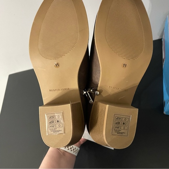 Draper James Elle Black Ankle Booties with Sleek Design - Picture 7 of 7